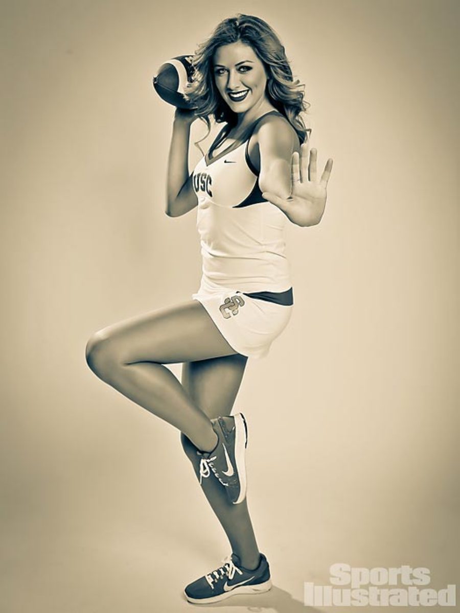 140515123842-01-perry-usc-exclusive-yp4-6040-single-image-cut.jpg